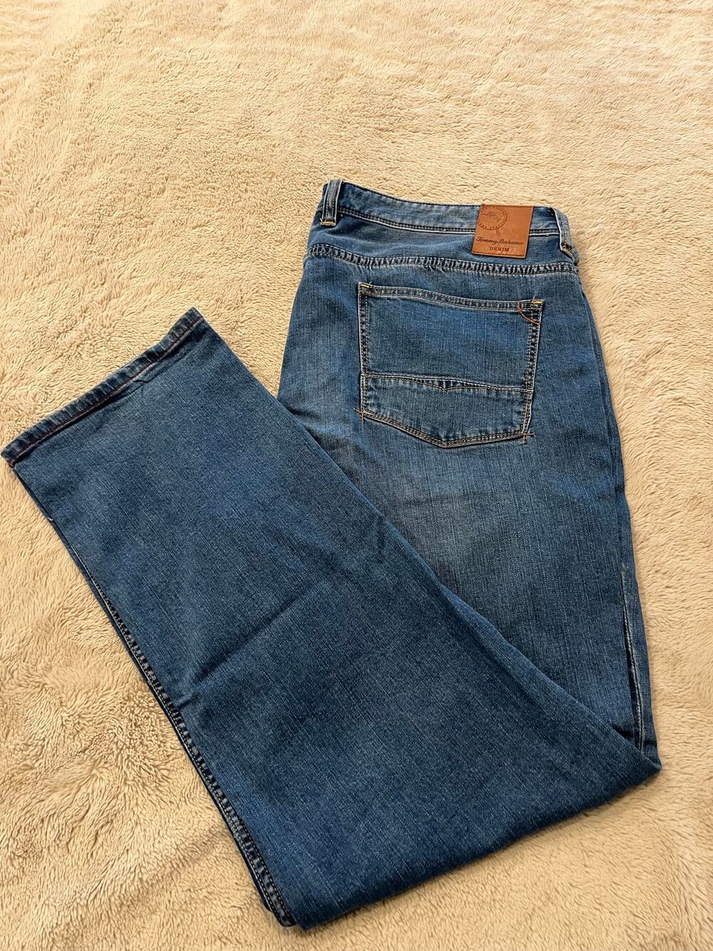 Tommy Bahama Men's Jeans Size 42x32 Straight Leg Denim Pants